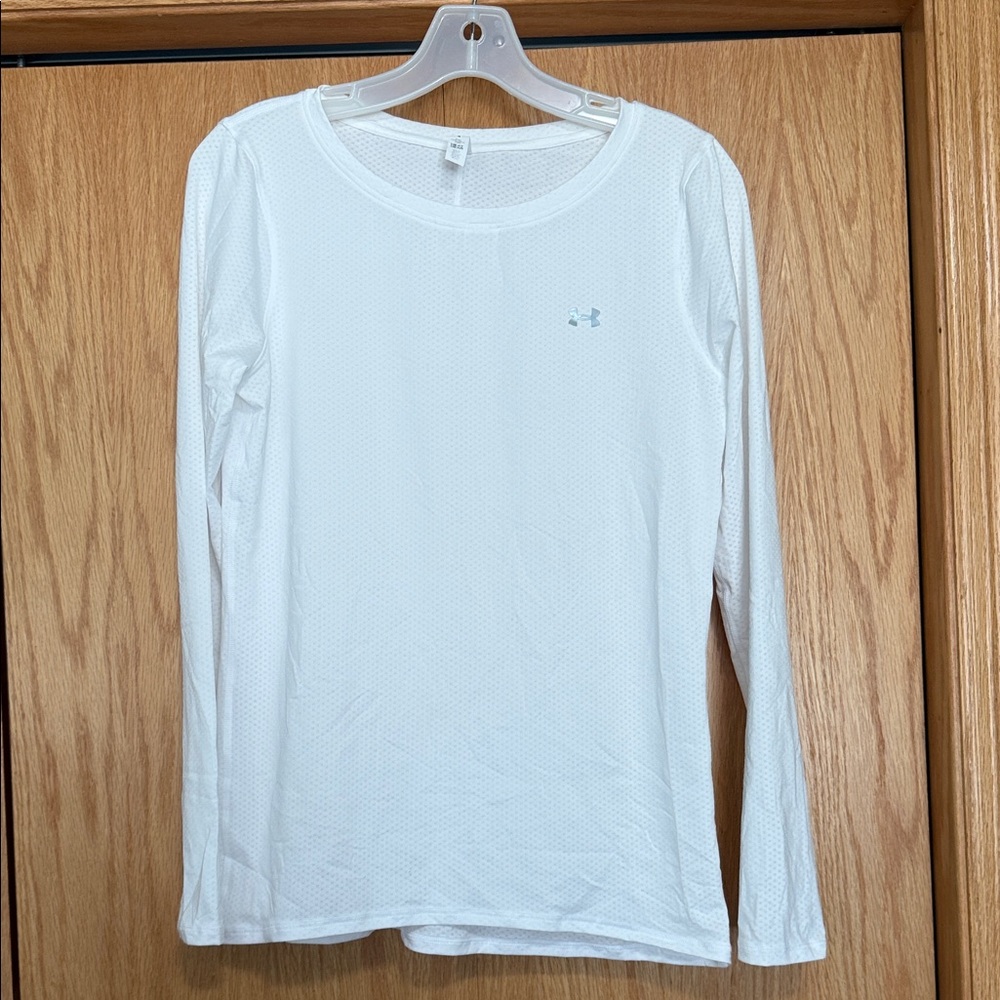 Women’s medium fitted Under Armour White HeatGear Shirt